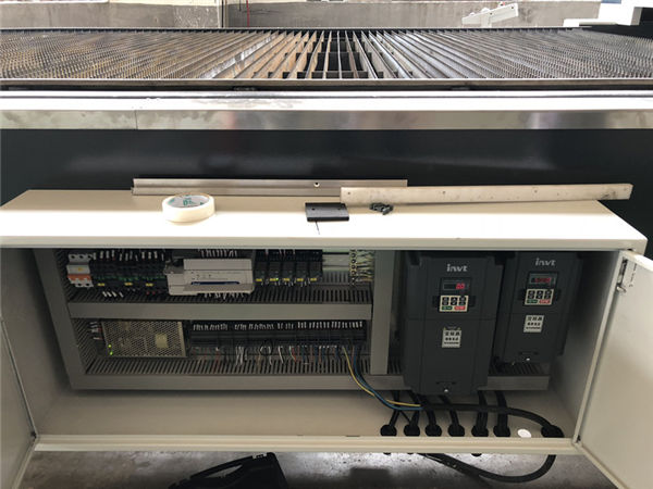 cnc metal kəsici lazer maşın / fiber optik lazer cutter