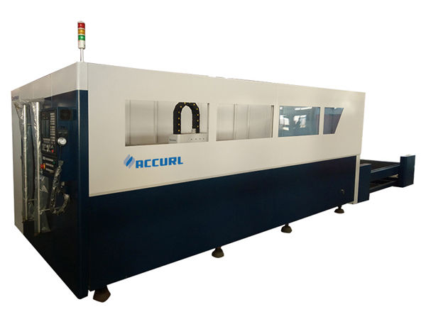 Su ilə soyudulan 700-2000w lif metal lazer kəsici maşın