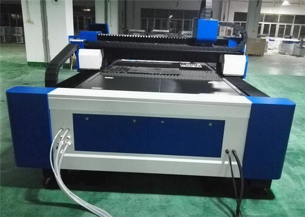 polad lif lazer kəsici maşın 60m / dəq